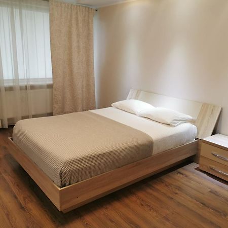 TauragėDvieju Kambariu Butasアパートメント エクステリア 写真